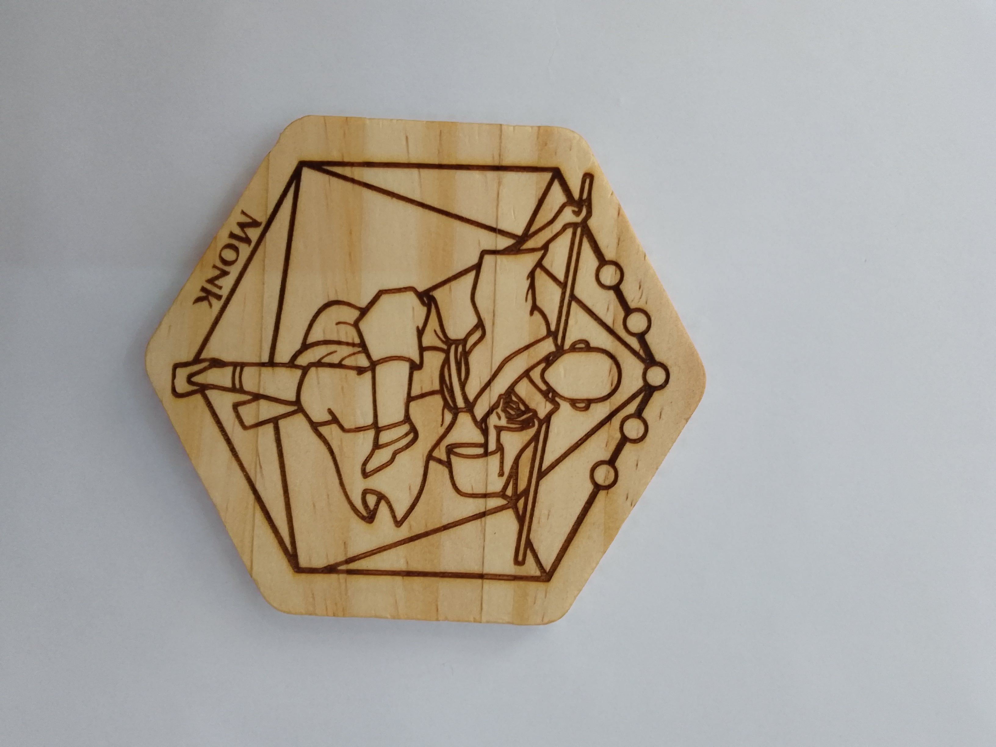 Χειροποίητο ξύλινο drink coaster Dangeons & Dragon Monk.