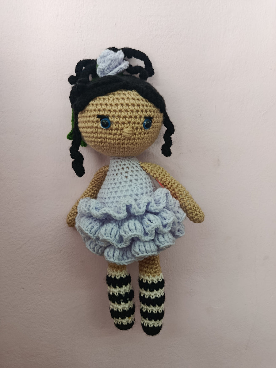 Χειροποίητη πλεκτή κούκλα Μπαλαρίνα με Μωβ Τουτού