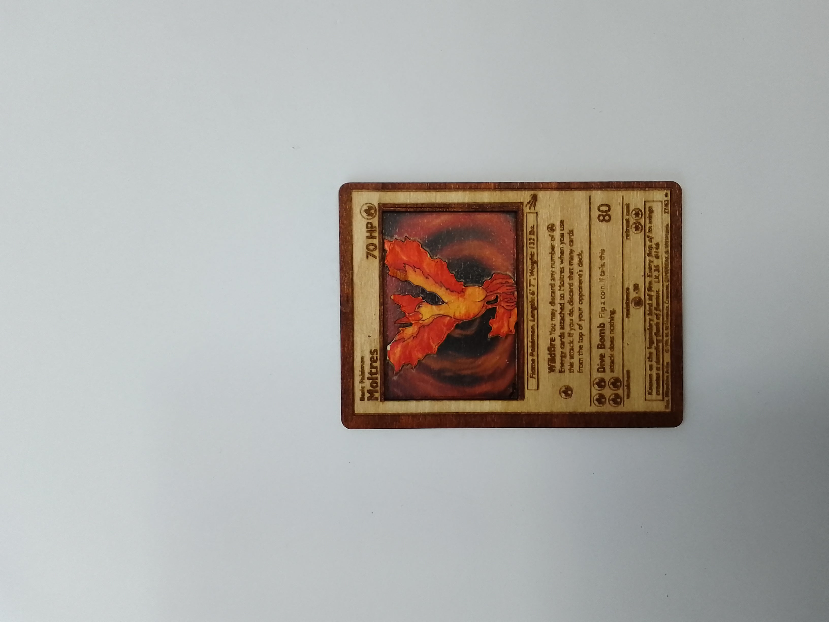 Χειροποίητη ξύλινη κάρτα Pokemon Molters