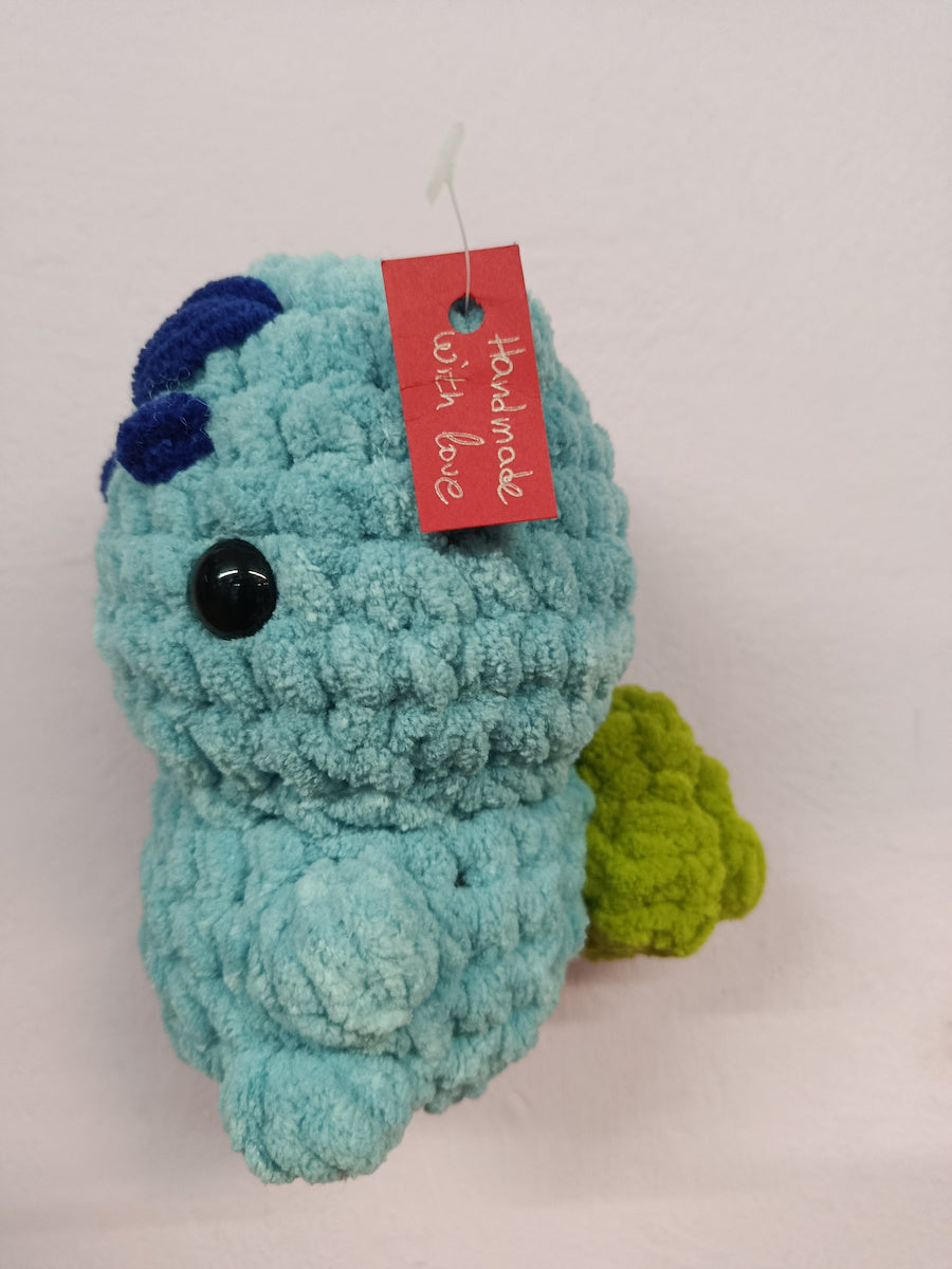 Χειροποίητο πλεκτό κουκλάκι Βελουτέ τύπου bulbasaur
