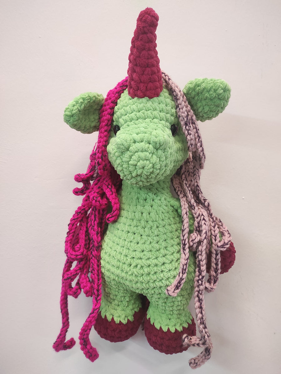 Χειροποίητο Πλεκτό Κουκλάκι Πράσινος Βελουτέ Μονόκερος