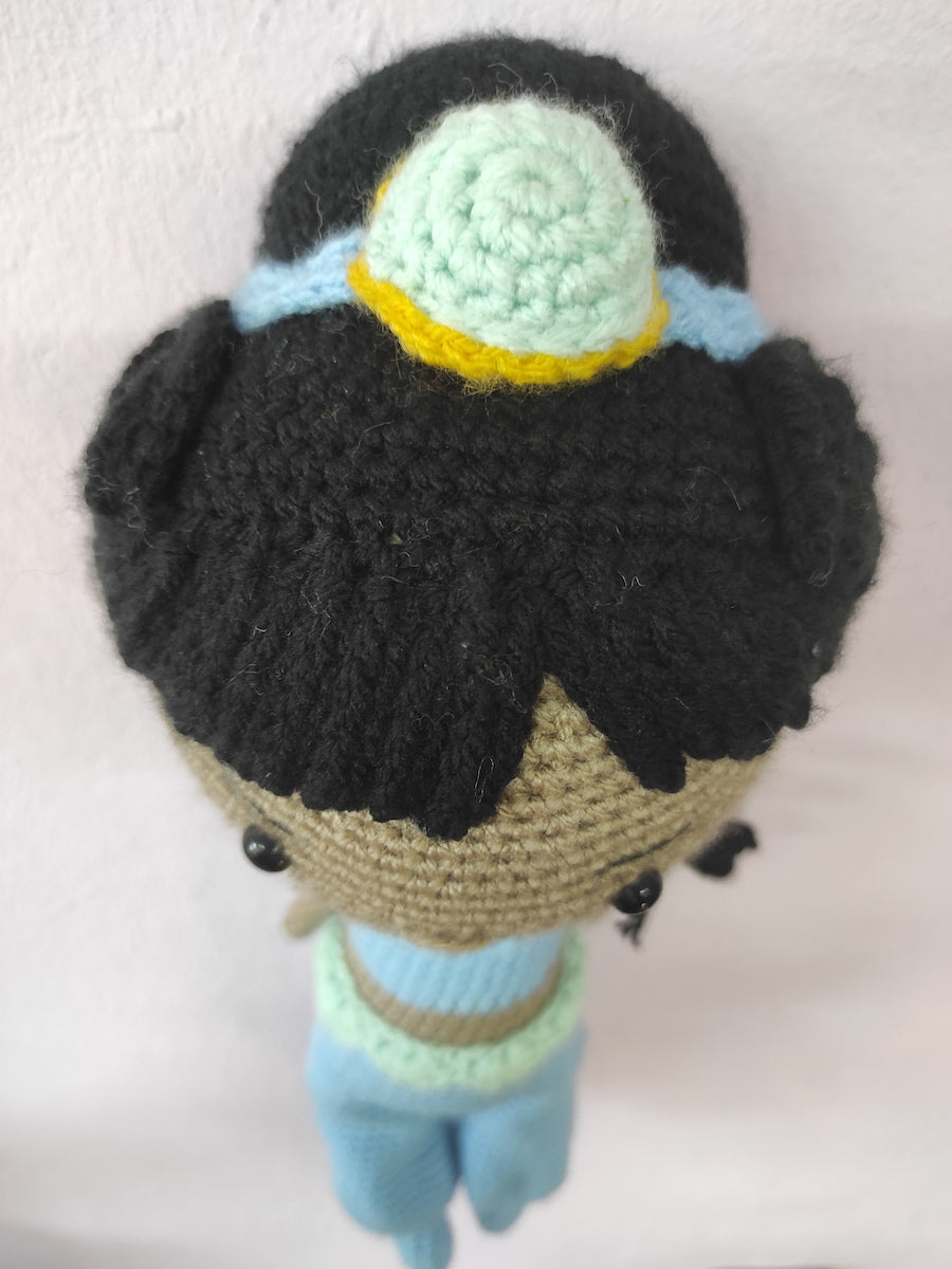 Χειροποίητη πλεκτή κούκλα τύπου Γιασμίν