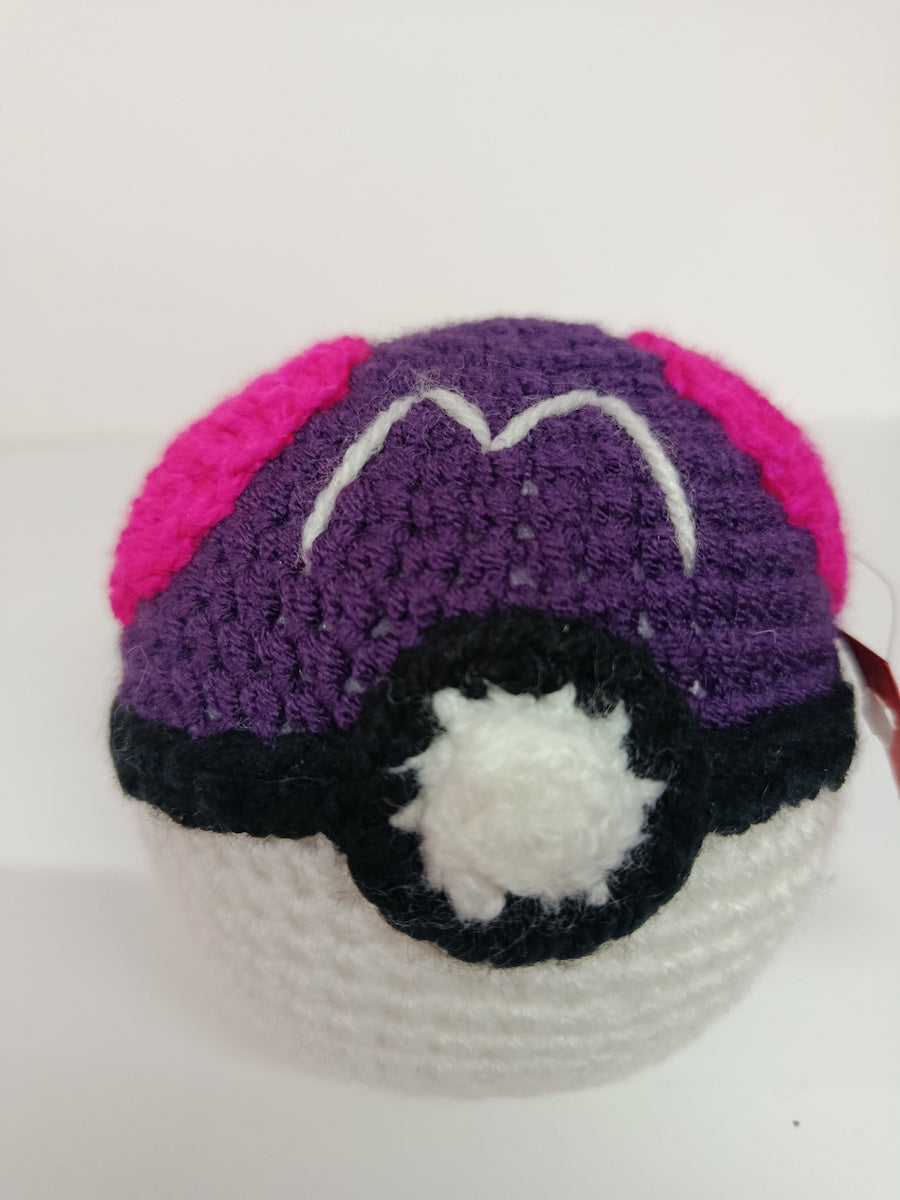 Χειροποίητο πλεκτό κουκλάκι τύπου Masterball Pokeball