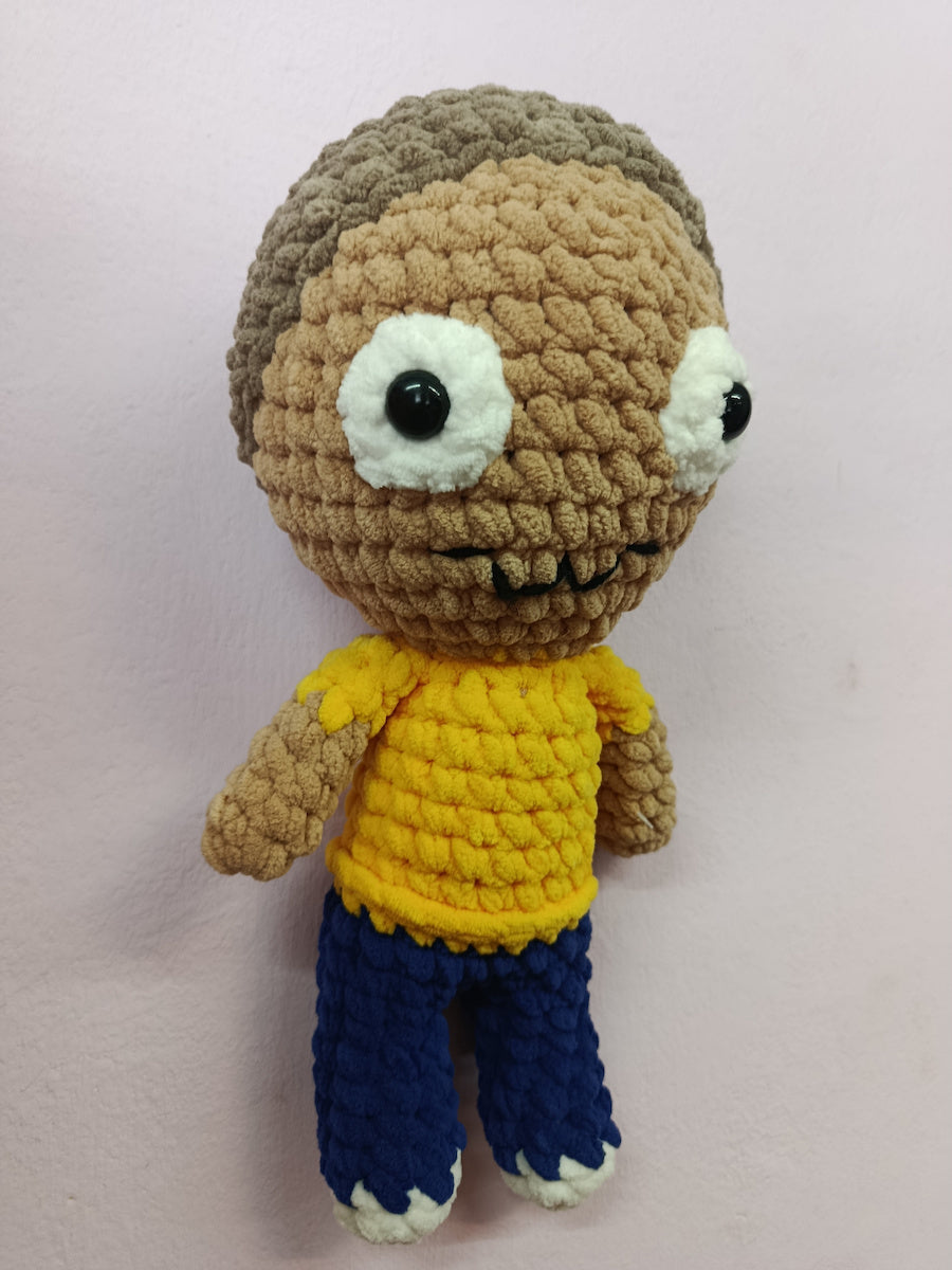 Χειροποίητο πλεκτό  βελουτέ κουκλάκι τύπου Morty
