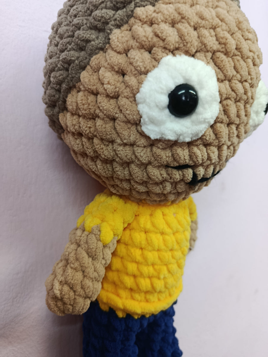 Χειροποίητο πλεκτό  βελουτέ κουκλάκι τύπου Morty