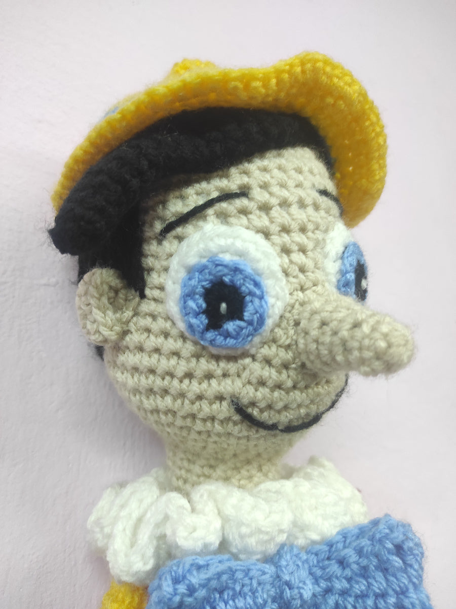 Χειροποίητο πλεκτό κουκλάκι Πινόκιο