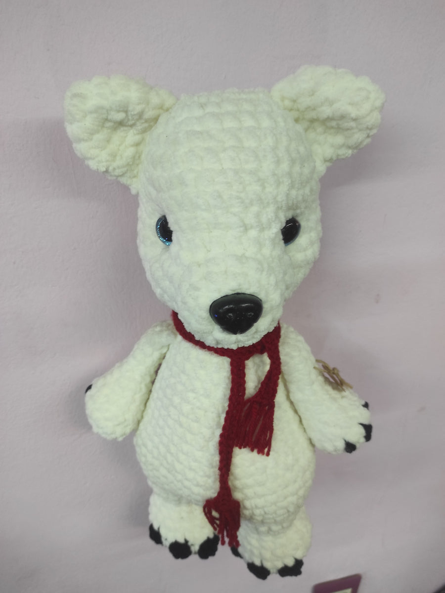 Χειροποίητο πλεκτό κουκλάκι Πολική Αρκούδα