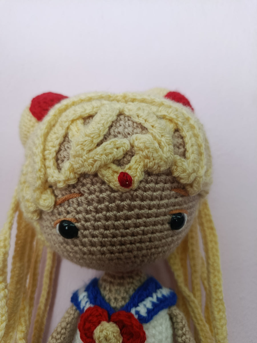 Χειροποίητο πλεκτό κουκλάκι τύπου Sailor Moon