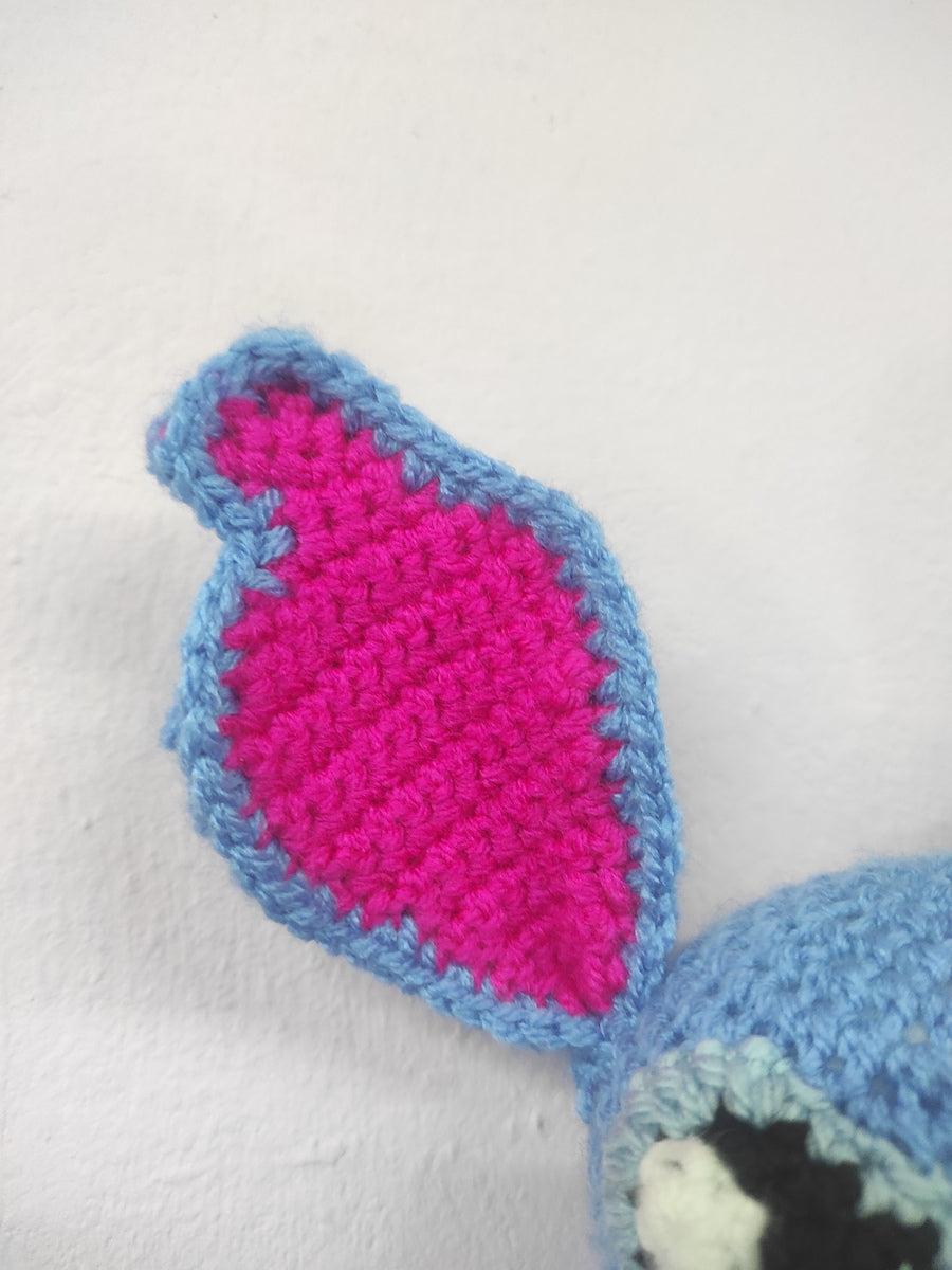 Χειροποίητο πλεκτό κουκλάκι τύπου Stitch