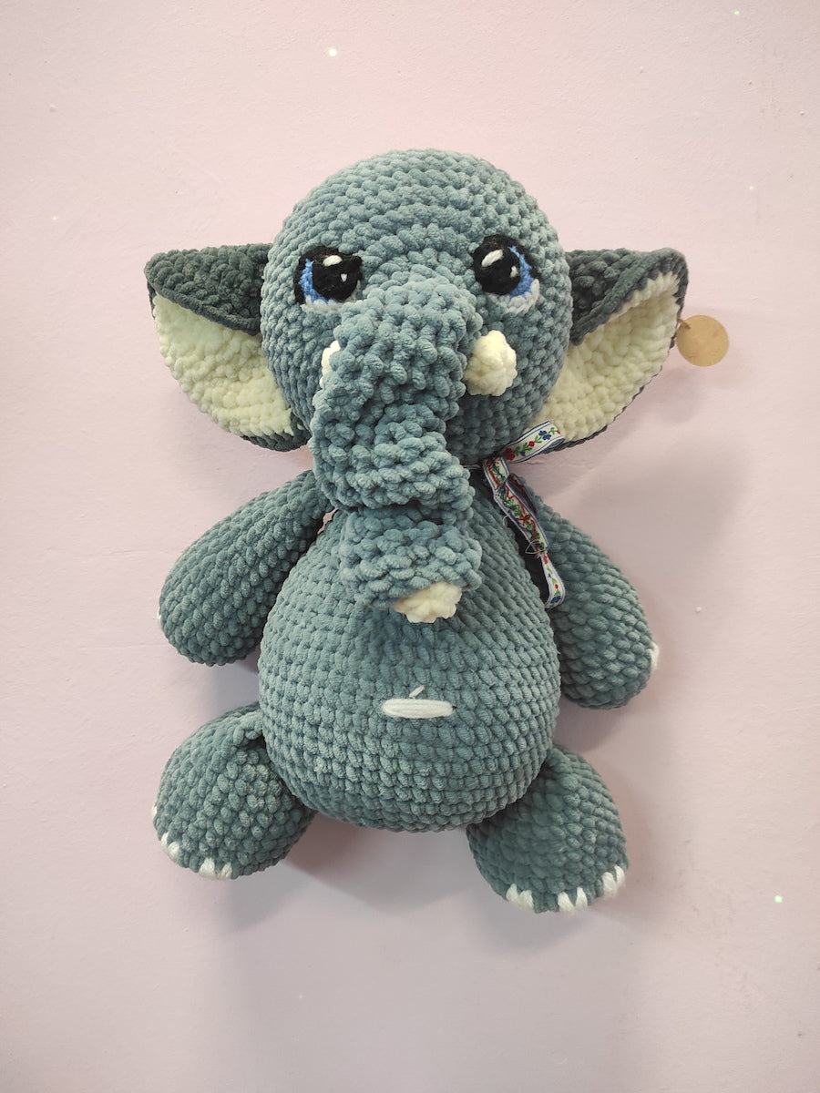 Χειροποίητο πλεκτό Κουκλάκι Γκρι Βελουτέ Ελέφαντας