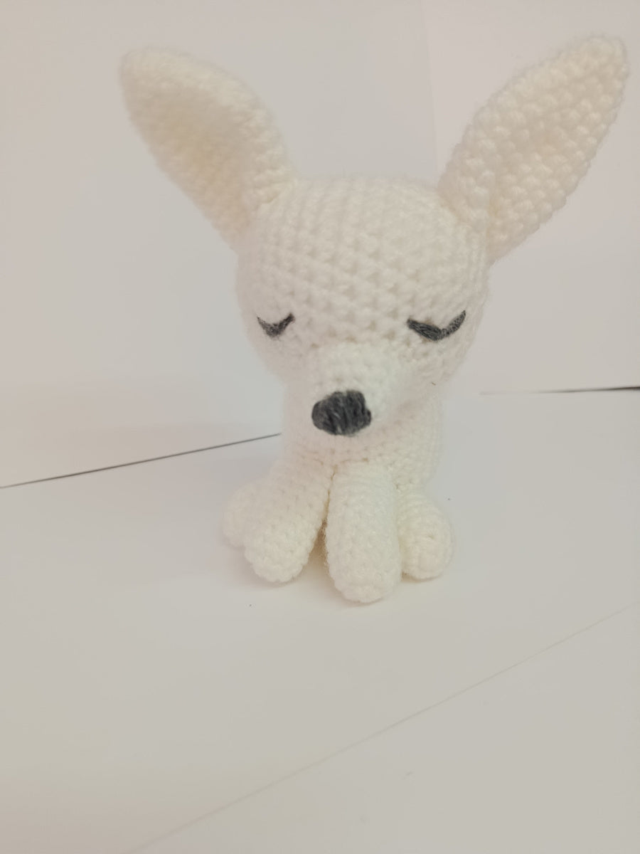 Χειροποίητο πλεκτό κουκλάκι λευκή χαρούμενη αλεπού